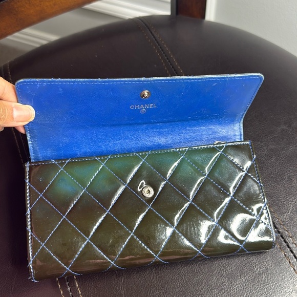Chanel Black Quilted Leather Chain Wallet - Picture 3 of 17